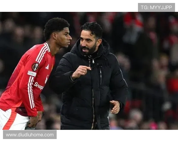 曼晚称马拉西亚体能保持出色正全力备战期盼早日重返曼联阵容